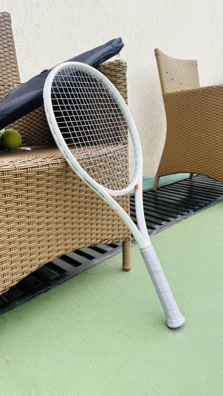 Wilson Shift racquet